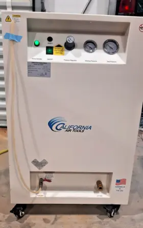 Cat-8010spcad California Air Tools 8010spc 1 Hp 8 Gal Compressor With Cabinet Used
