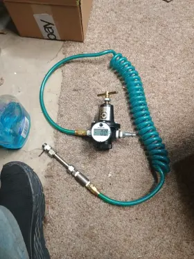 8804 Coil Hose Pneumatics House 1/2-in Heavy Duty Regulator Pressure Range To 125