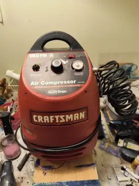 15239 Craftsman 1.5 Gallon Oil-free Hand Carry Air Compressor 150 Psi Max