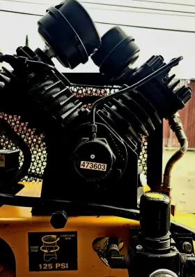 28877366968 Dewalt D55395 H-d 10 Amp 3 Horsepower 230-v 17 Gal Air Compressor Barely Used