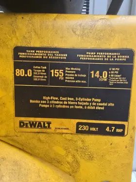 Dewalt 846212076453 80-gal Oil-lube Vertical Air Compressor