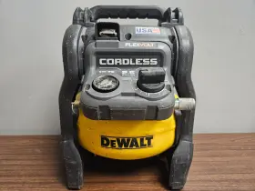 Dcc2560 Dewalt Flexvolt 60v Max 2.5 Gallon Cordless Air Compressor Bare Tool