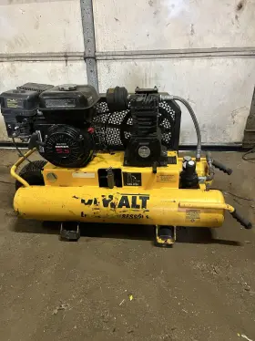 Dewalt Dxcm081 Portable Air Compressor