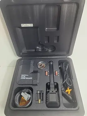 Dhc 490920300265 260 Psi Air Compressor Carrying Case With Triangle Emergency Reflector 12v 1998