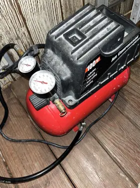 Digital Dk817308av Portable Tank Air Compressor 100 Psi Red Black With Pressure Gauge