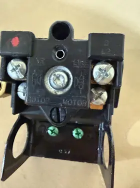 Furnas 5130028-01 Pressure Switch Dewalt Air Compressor Single Port
