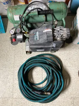Ec12 Hitachi 4 Gal Portable Electric Twin Stack Air Compressor 125psi Max 2hp