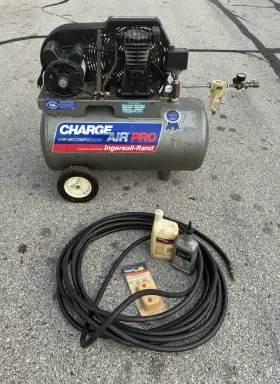 Ingersoll Rand Ir2e20 Air Pro 2 Hp 20 Gallon Portable Compressor With Hose