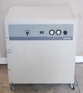 4000-40m Jun-air Oil-less Cabinet Compressor 40 Liter 120psi 1579200