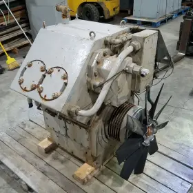 5236-60e3 Mako Compressor Only. 140cfm 250 Psi 60hp 1800 Rpm 17 Bar - Used