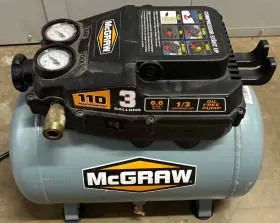 23248 Mcgraw 3 Gallon 1/3 Hp 110 Psi Low Profile Oil-free Hotdog Air Compressor 120v