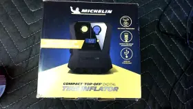900008 Michelin Compact 12v Tire Inflator With Digital Gauge And Auto Preset Model