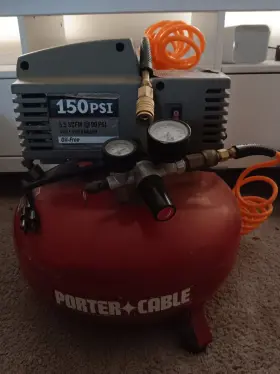 Porter-cable C2001-wk 150 Psi 6 Gallon Oil-free Pancake Compressor