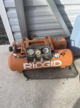 Ridgid Ol50135al 5 Gal Portable Oil-free Steel Tank Air Compressor Orange