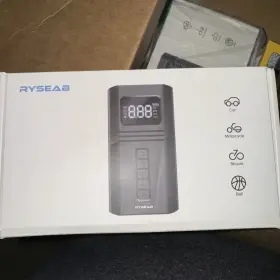 D26l Ryseab 150psi Portable Tire Inflator Air Compressor