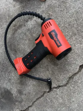 Snap-on 9010 Snap-on Tools 18v Cordless Inflator #ctinf9010 Red Tool Only