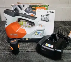 Koa-20 Stihl Koa 20 Cordless Air Inflator 2.1 Ah Battery And Charger