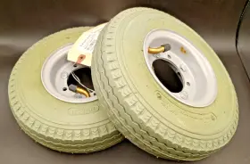 1068472 Tennant 440279 2 Pack #1068472 High-density Rubber Foam Filled Tire Assembly #eq100