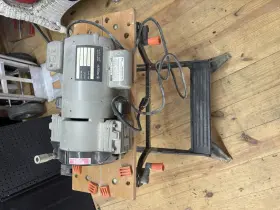 Ta-5102-ps Thomas 100 Psi Air Compressor 1/2 Hp 115v With Stand