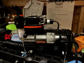 2509223166909050 Vevor Air Compressor 120v Portable Oil-free 120 Psi Black Orange Gauge Regulator