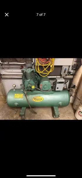 G158-sho Wayne Dalton 80 Gallon Air Compressor
