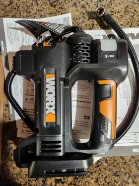 Wx092l.x Wx092l Worx 20v Multi Function Inflator - With Rechargable Battery Charger And Box