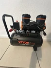 Vendo Compresos Vevor 4.8 Galones New. Price: $149.00.