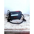 Rocgorld Portable Car Tire Inflator Air Compressor With Light And Bag Used. Price: $25.00.