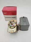 Ingersoll-rand 37005907 Pressure Switch On 140 Off 175PSI T30 Compressor Part New. Price: $55.00.